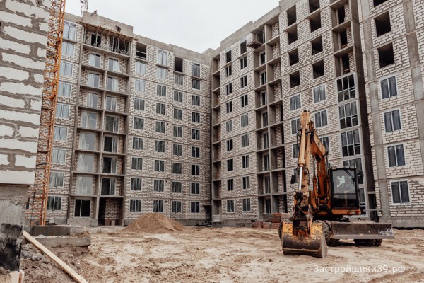 Строительные торговые сети Калининграда не испытывают недостатка в силикатном кирпиче и блоках